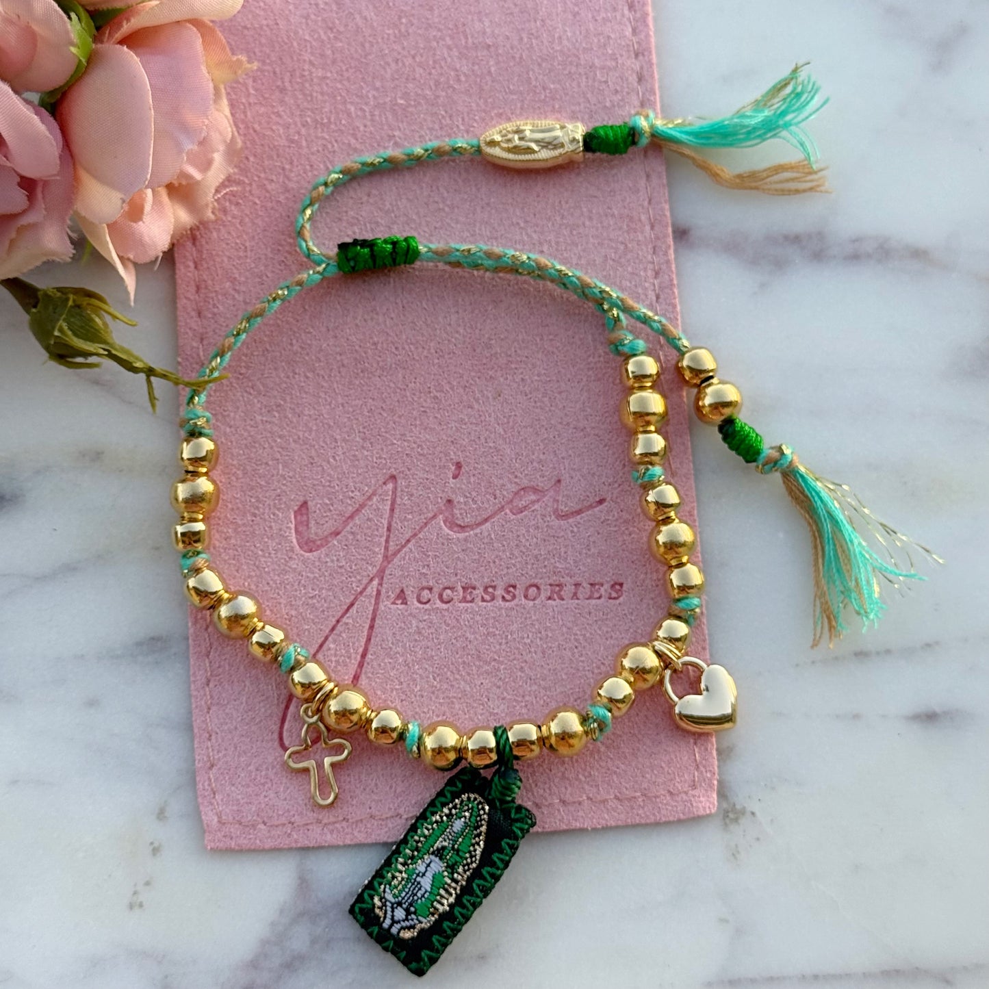 Mini Escapulario Beaded Bracelet