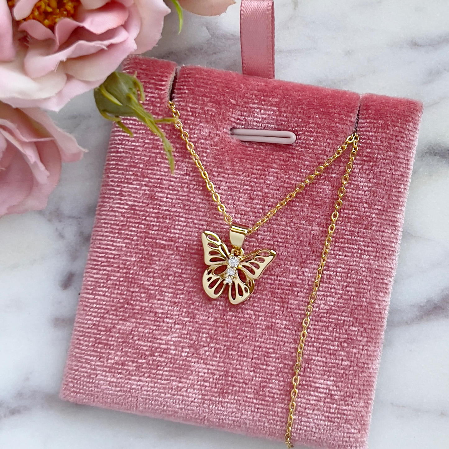 Gold Dainty Monarca Butterfly Necklace