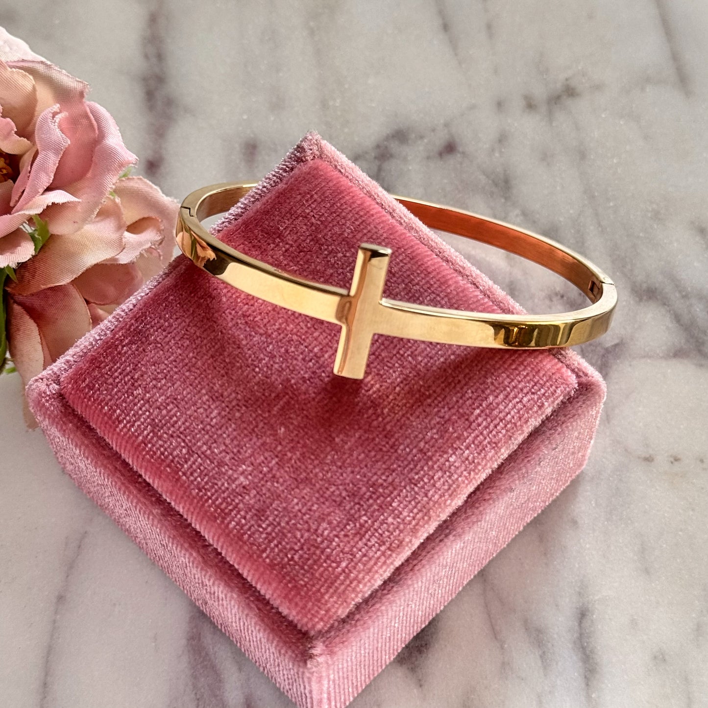 Mi Crucesita Bangle