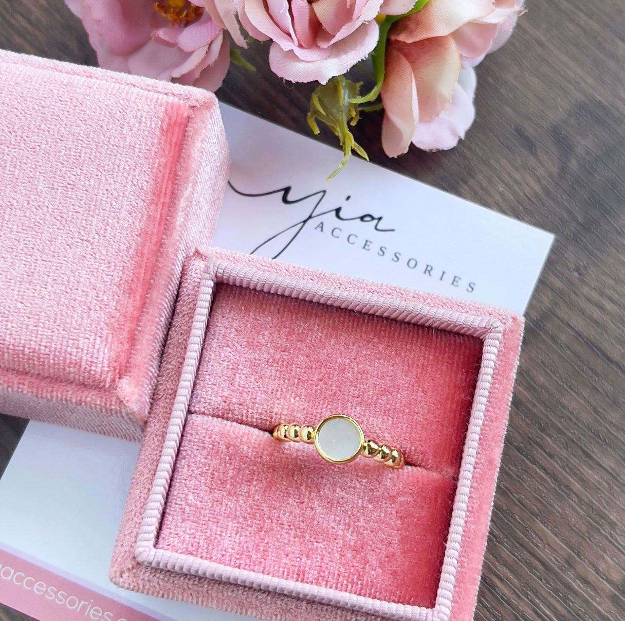 Shell Round ring