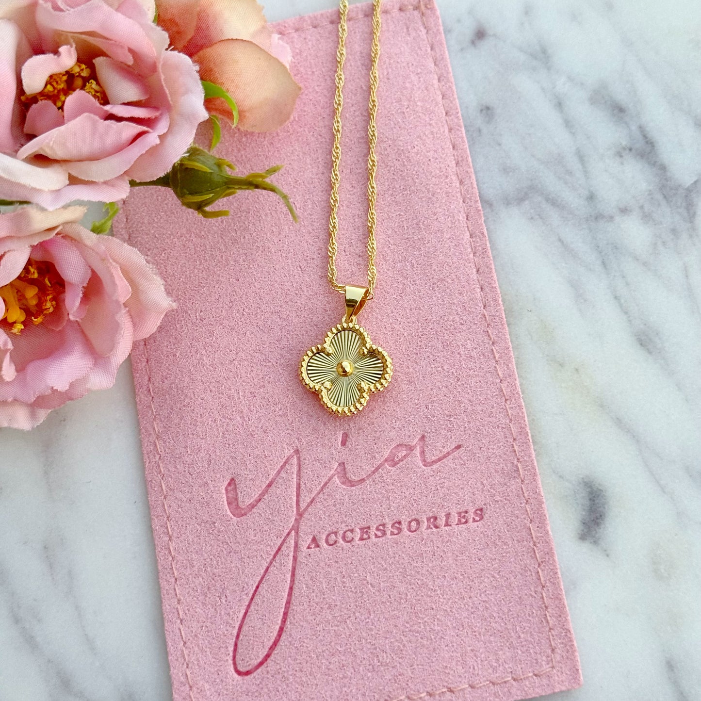 Nena Clover Necklace