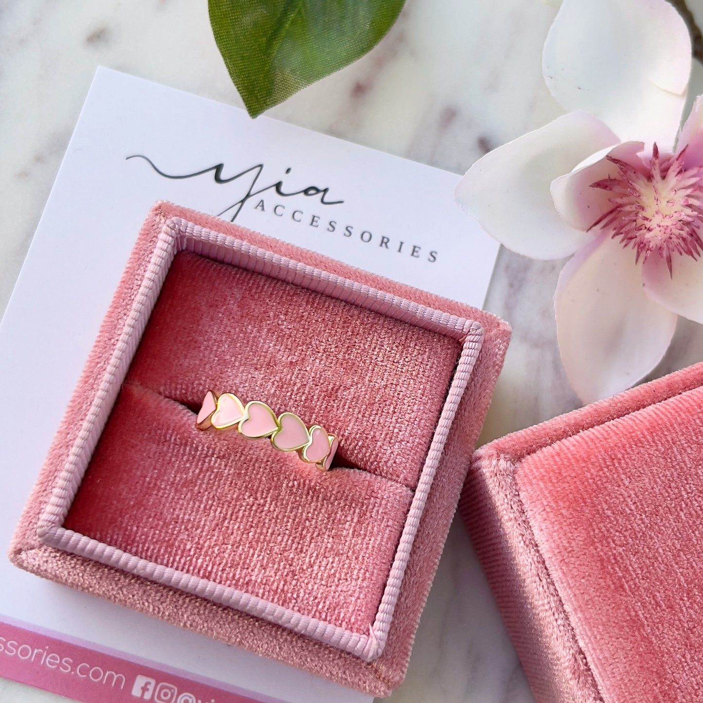 Enameled heart ring