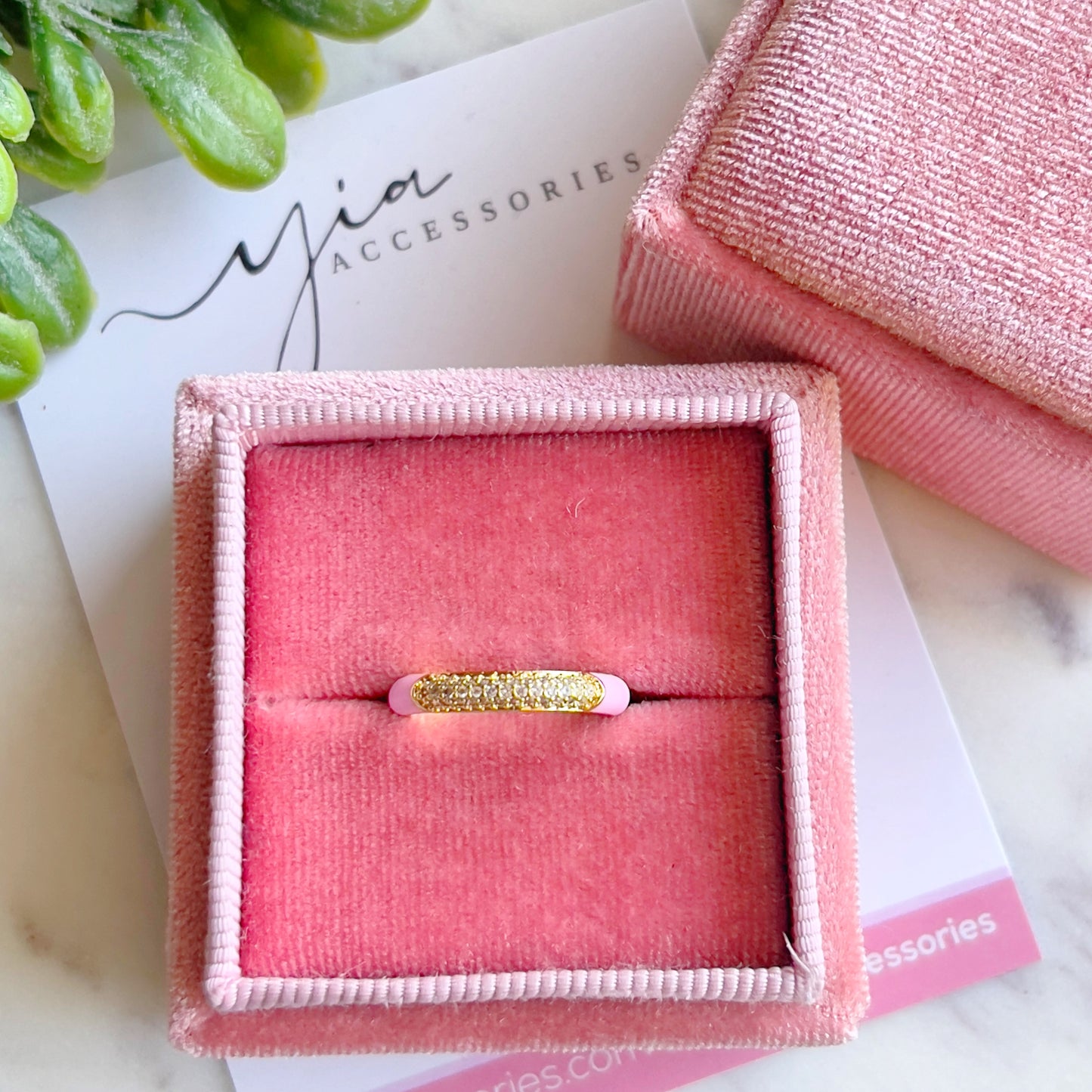 Pink Enamel Cristal ring