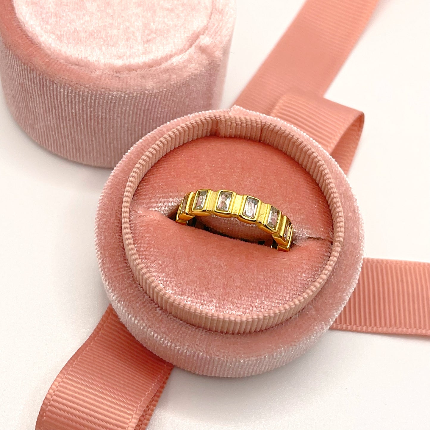 Ari Ring