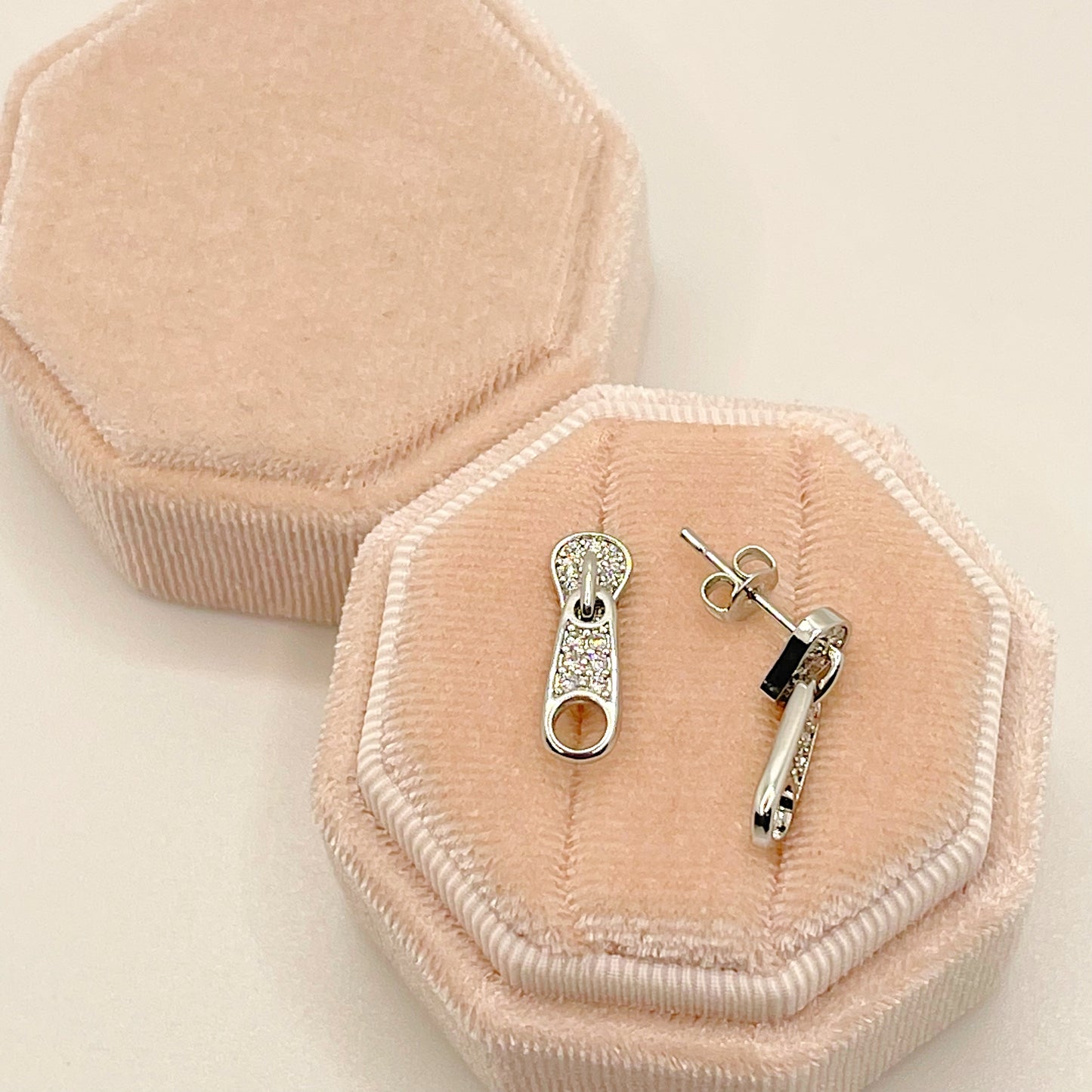 Zipper Stud Earring