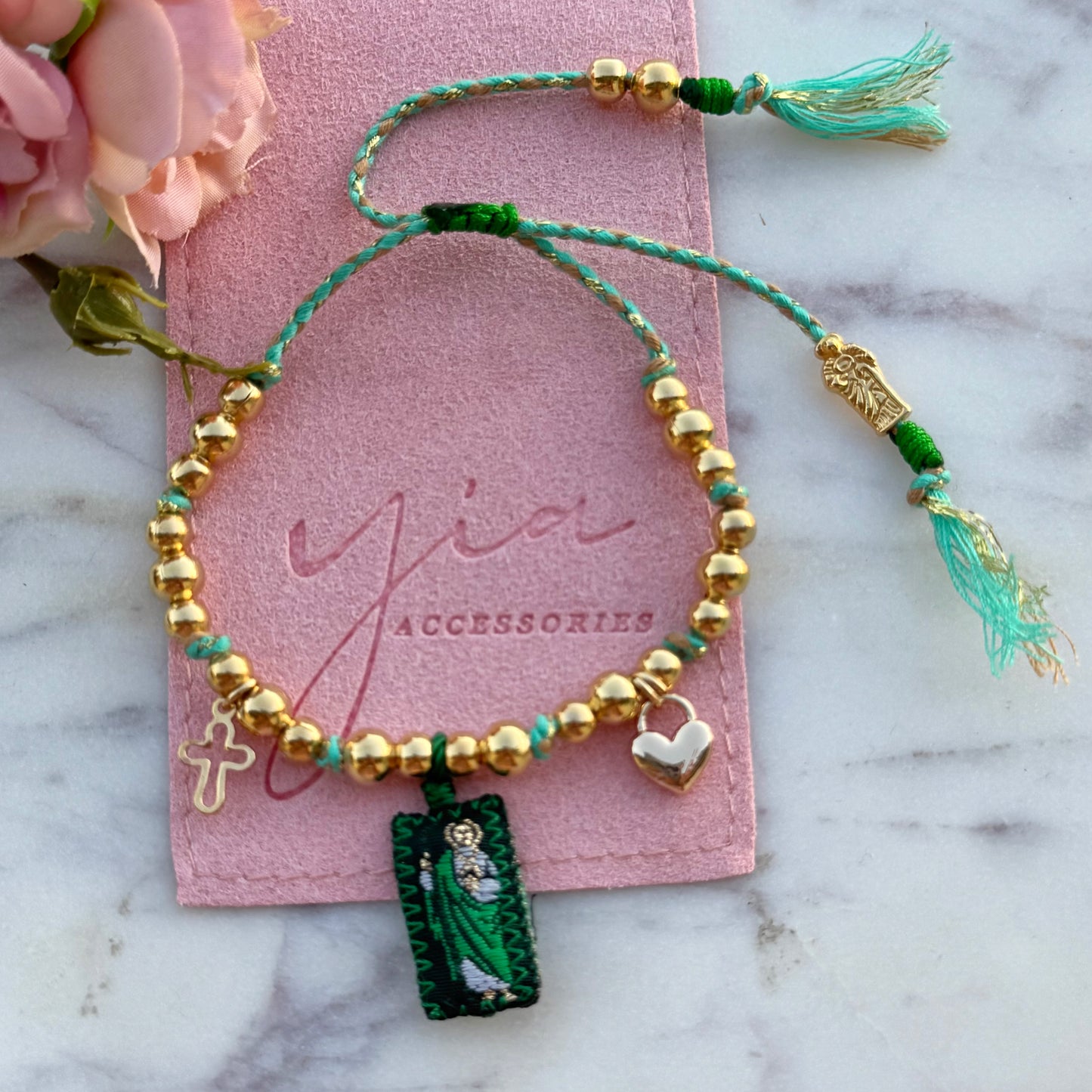 Mini Escapulario Beaded Bracelet