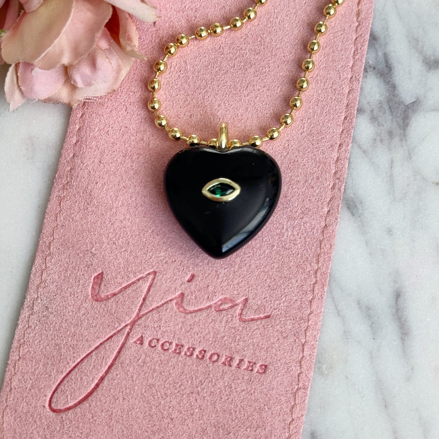 Amorous Heart Stone Necklace