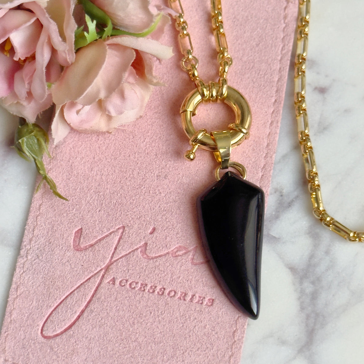 Colmillo Natural Stone Necklace