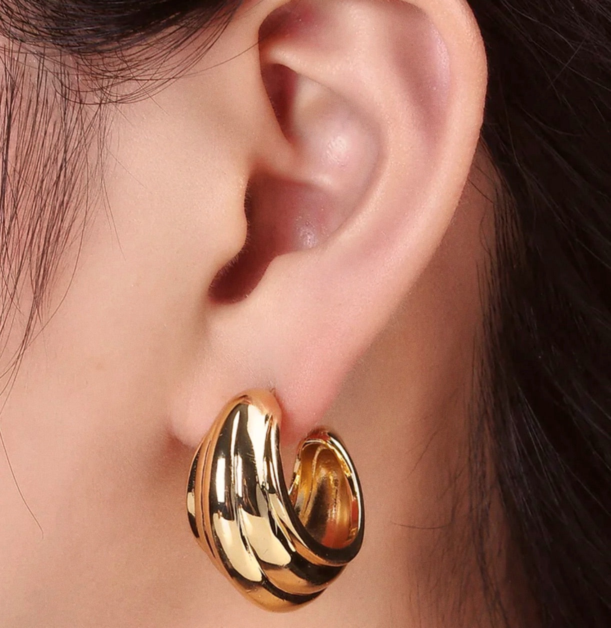 Aiden Dome Hoop earrings